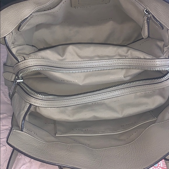 Coach Handbag - Picture 3 of 5